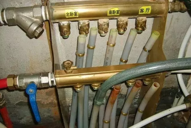 自己家里地暖如何清洗水垢