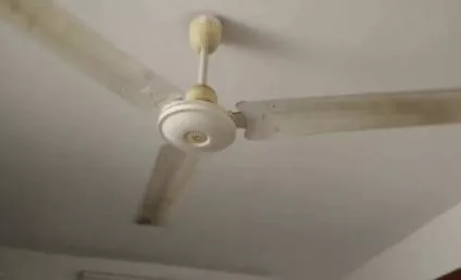 电风扇有哗哗的响怎么维修