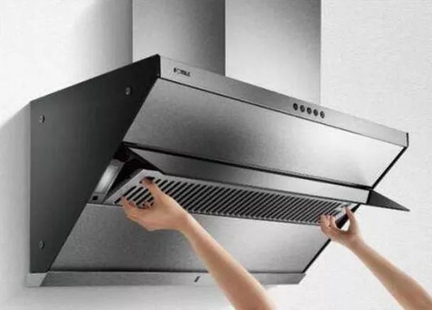 电脑组装显示器黑屏怎么办