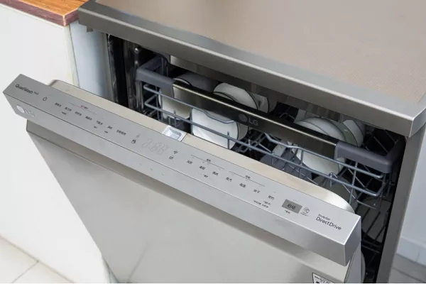 洗碗机开门烘干烘不干怎么办