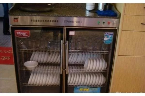 多功能消毒柜不出水怎么办