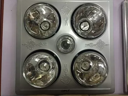 电脑组装显示器黑屏怎么办