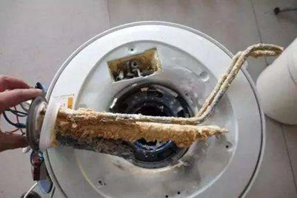 快速清洗热水器内胆的方法