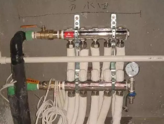 电脑组装显示器黑屏怎么办